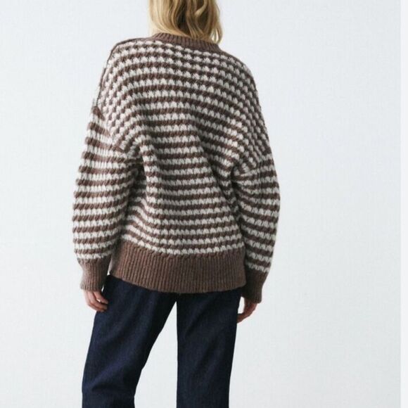 ZARA LARGE NWOT BROWN AND IVORY STRIPED CHUNKY KNIT BOYFRIEND SLOUCHY SWEATER - Picture 3 of 8